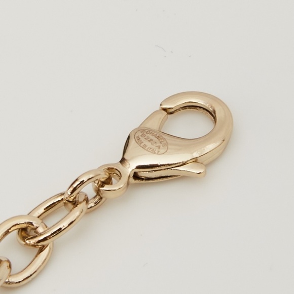 CHANEL LIGHT GOLD HEART LOCKET NECKLACE 2022 - Picture 5 of 7